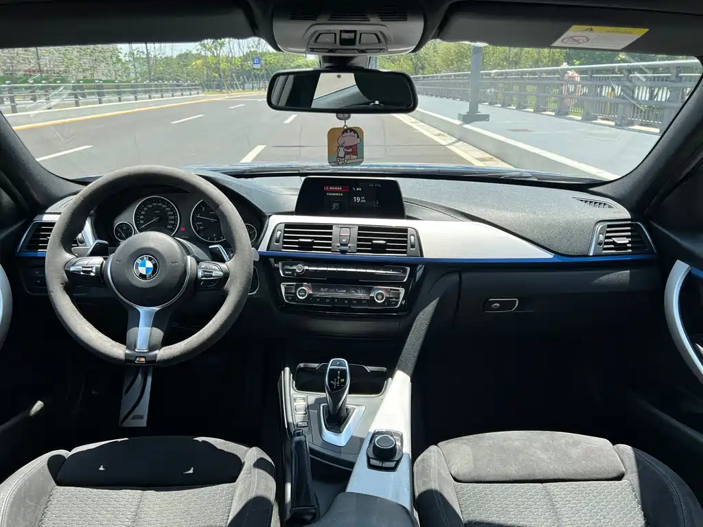 BMW 3 Series 2018