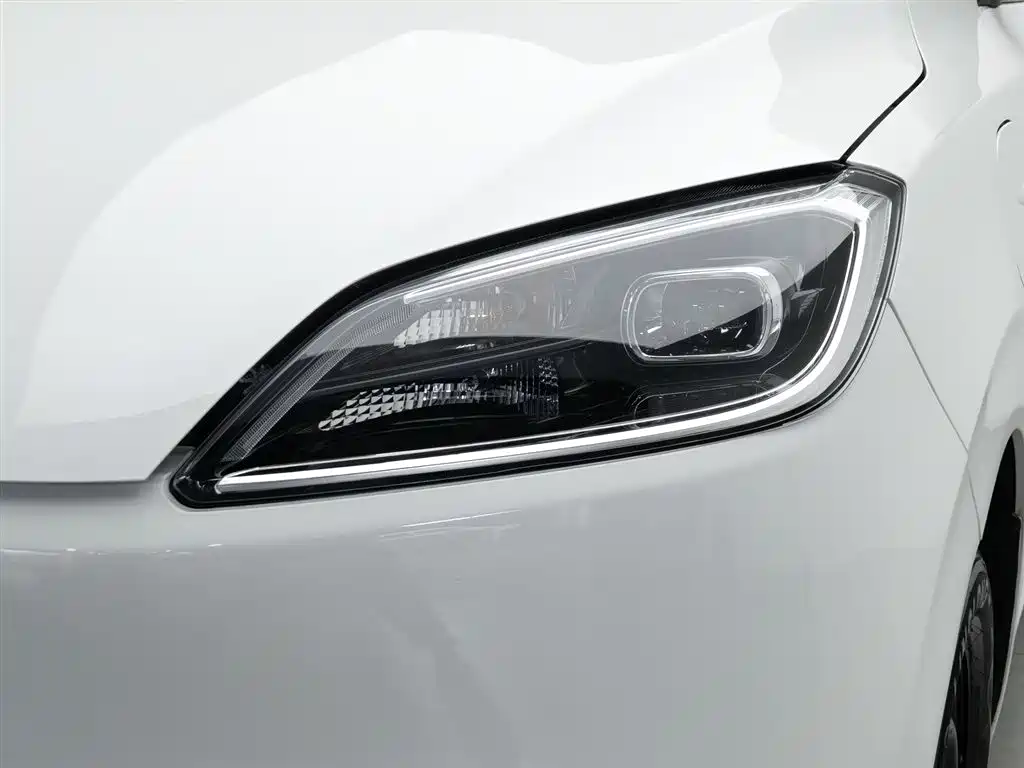 Wuling Hongguang New Energy 2024