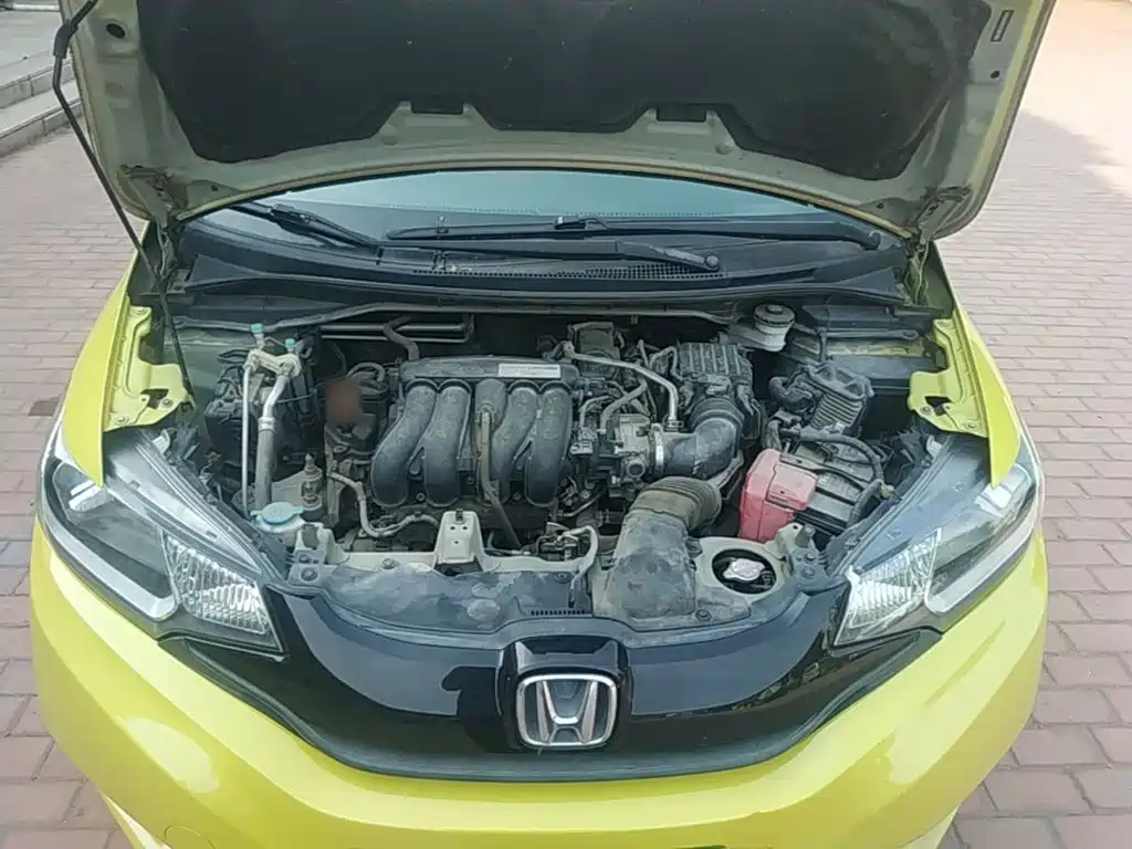 Honda Fit 2015 — фото 20