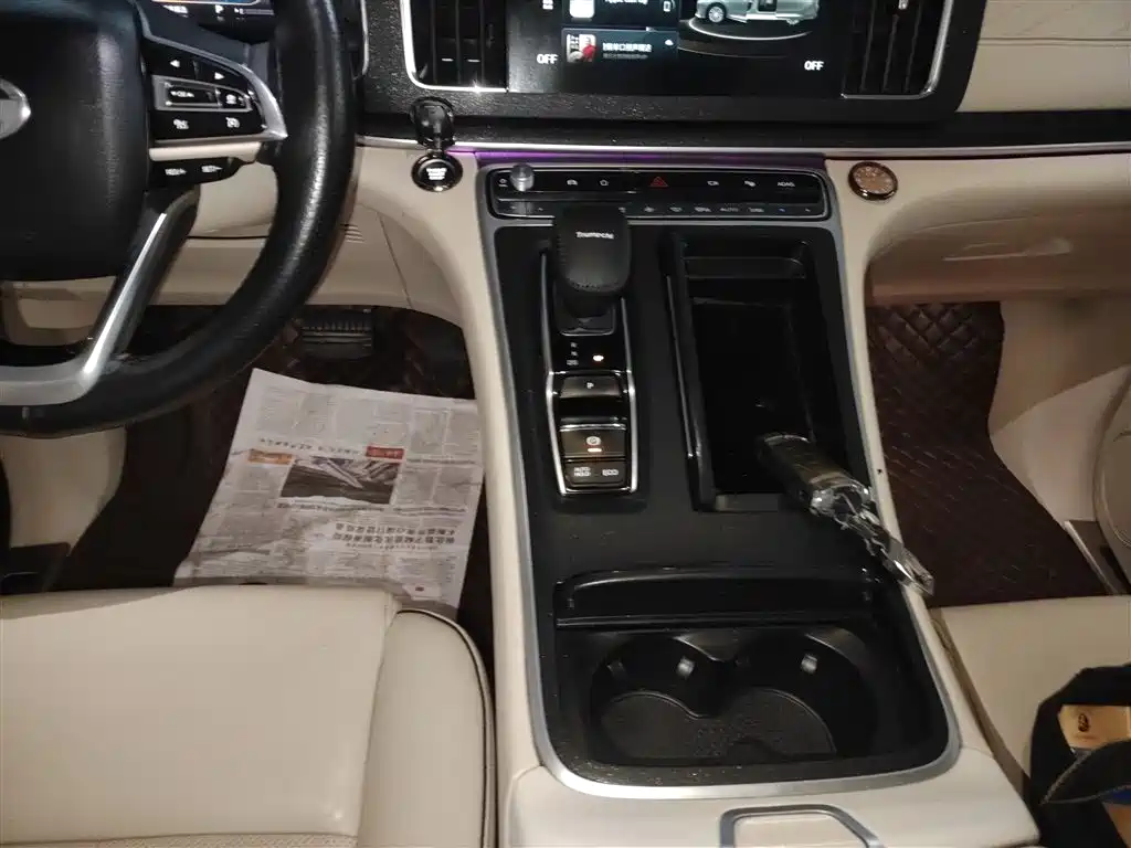 GAC Motor Trumpchi M8 2022 — фото 14