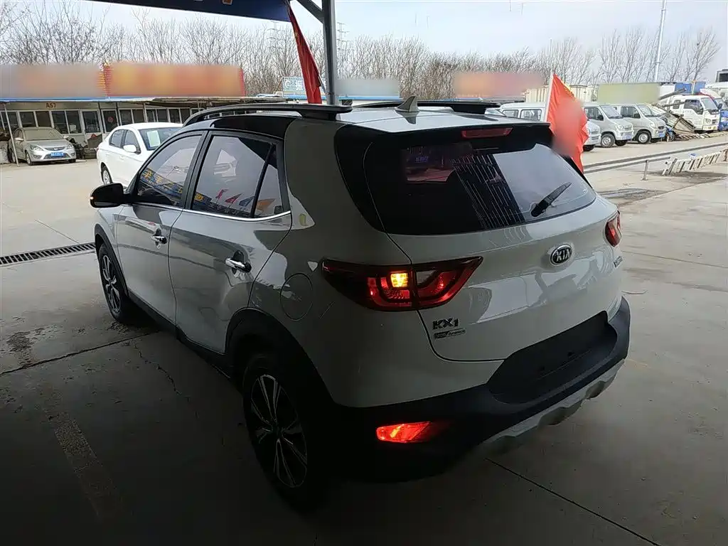 Kia KX1 2018 — фото 5