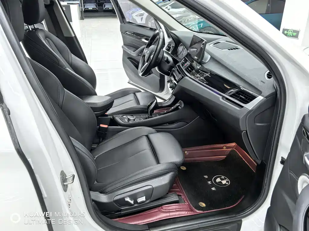 BMW X1 2021 — фото 13