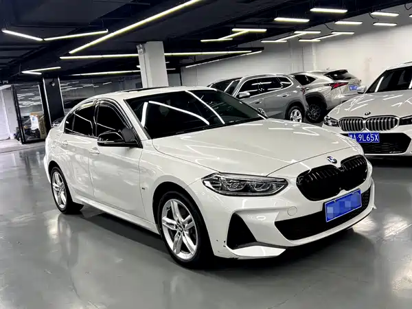 BMW 1 Series 2023