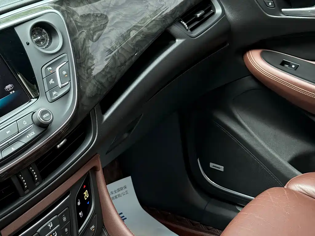 Buick Envision Plus 2013 — фото 6