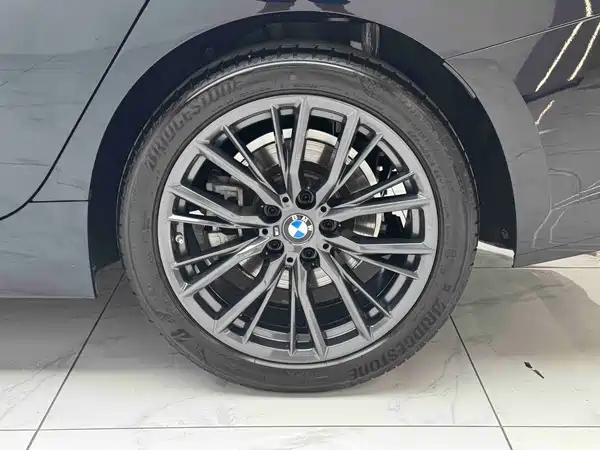 BMW 3 Series 2022