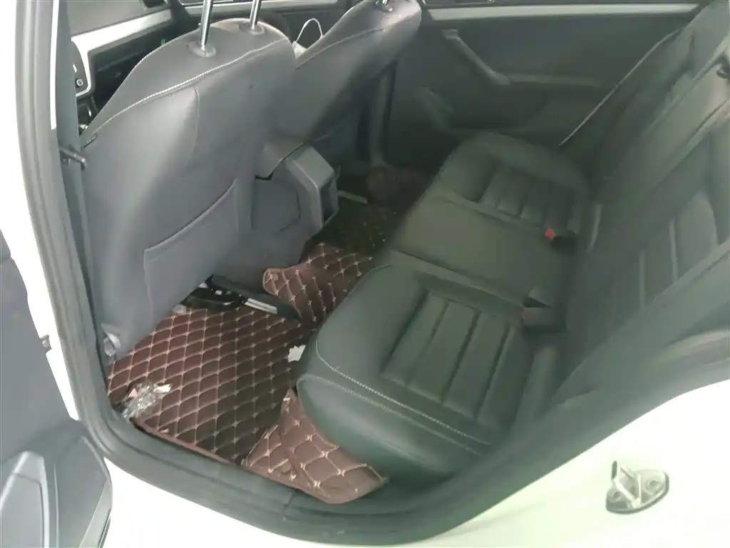 Volkswagen Gran Lavida 2018 — фото 13