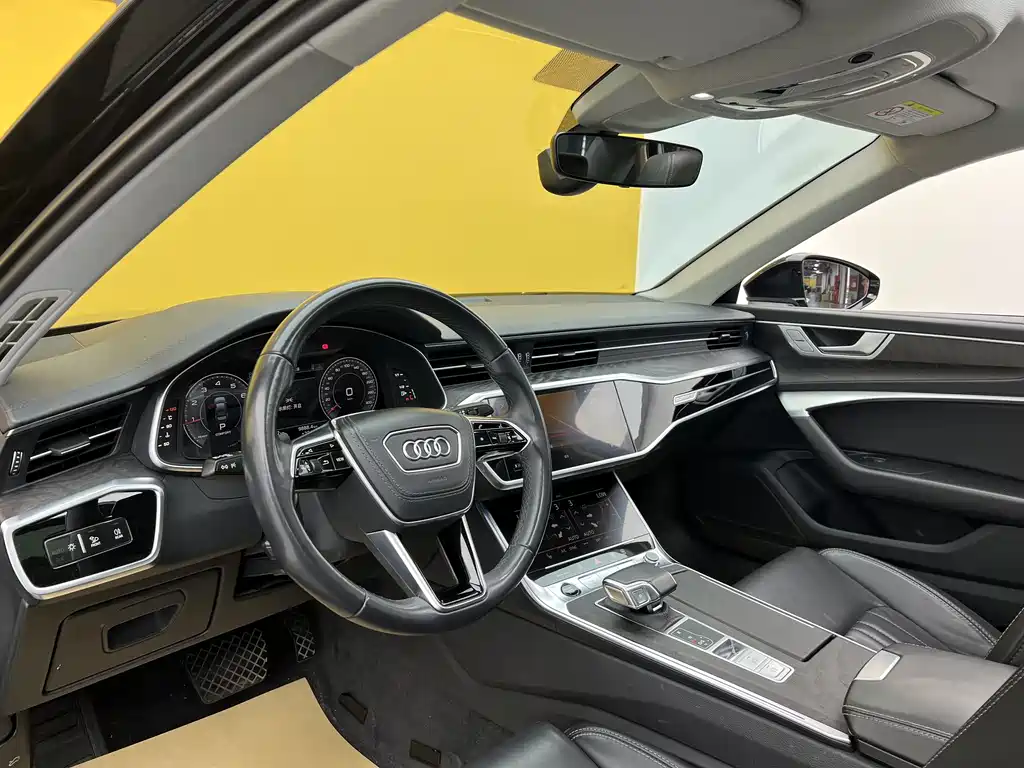 Audi A6L 2023