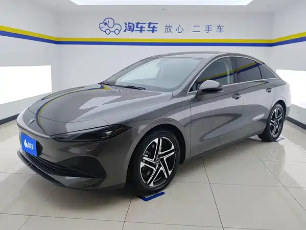 Roewe D7 2024