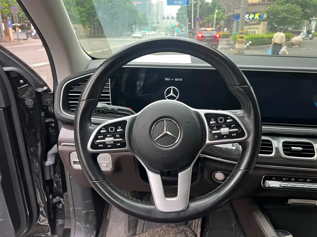 Mercedes-Benz GLE 2021 — фото 24