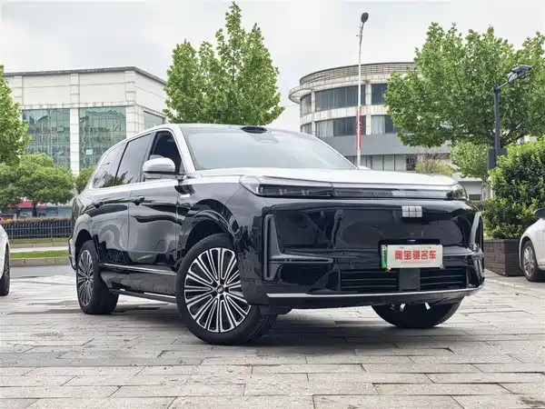 Geely Galaxy M9 2025
