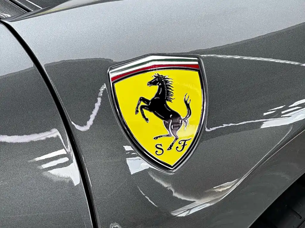 Ferrari F8 2022 — фото 11
