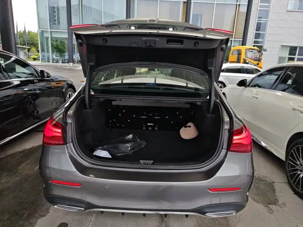 Mercedes-Benz A-Class 2023 — фото 19