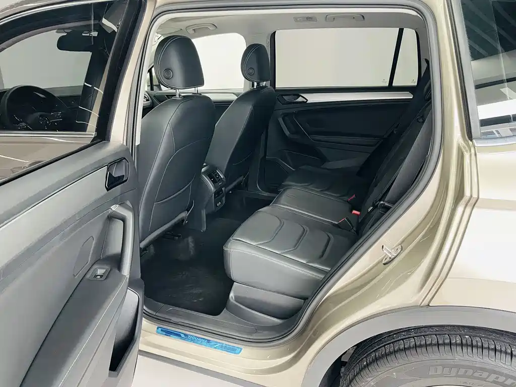 Volkswagen Tiguan L 2018 — фото 9
