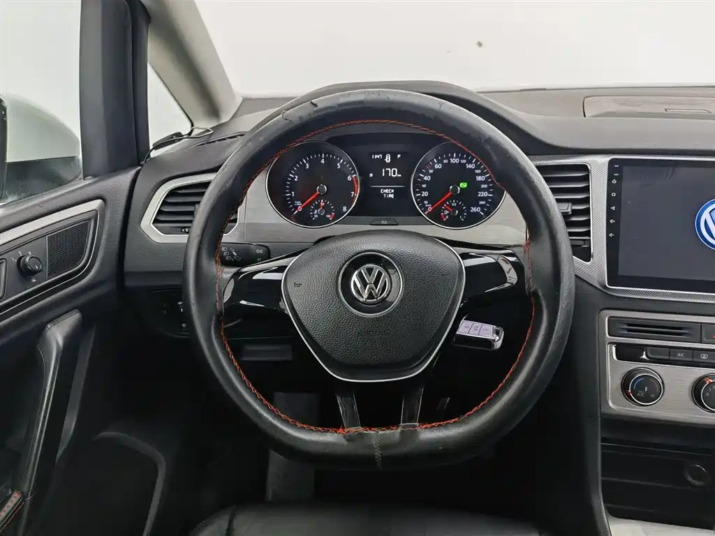 Volkswagen Golf Sportsvan 2016 — фото 11