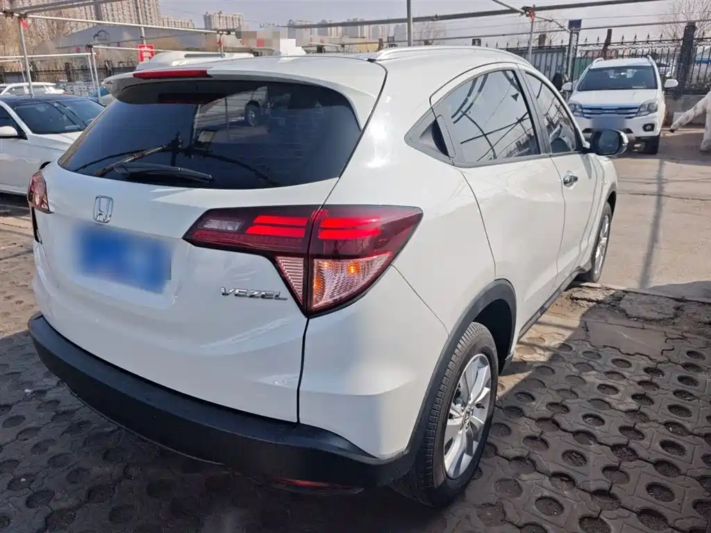 Honda Vezel 2018 — фото 5