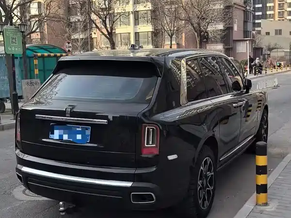Rolls-Royce Cullinan 2019