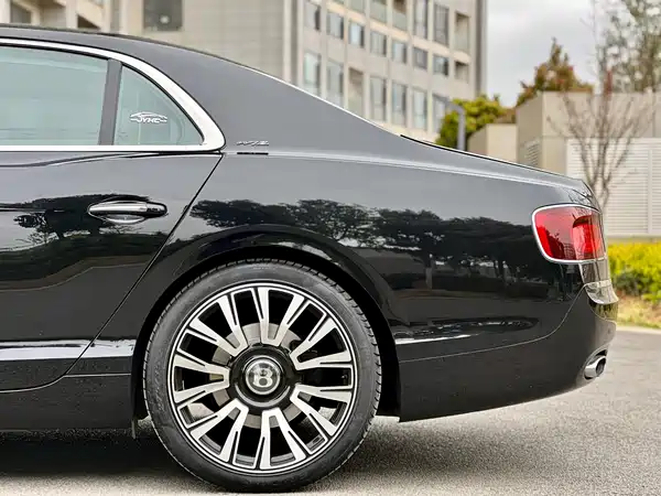 Bentley Flying Spur 2013