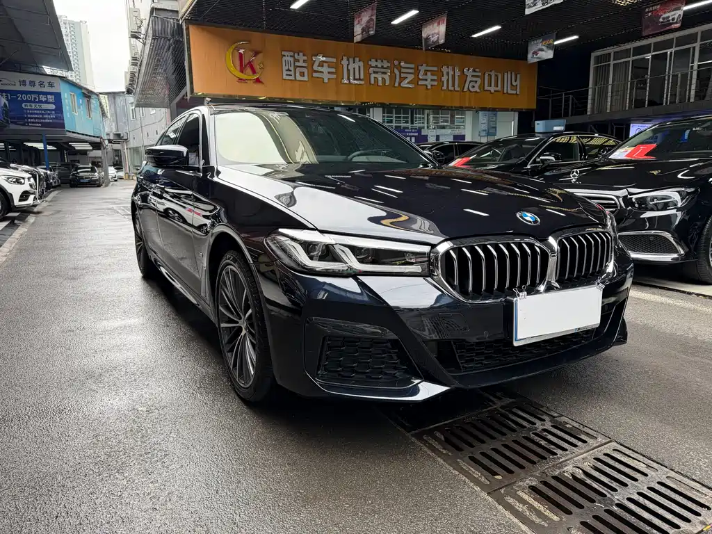 BMW 5 Series 2023