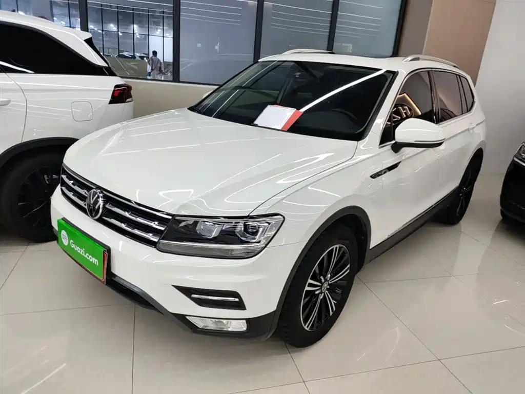 Volkswagen Tiguan L 2021 — фото 2