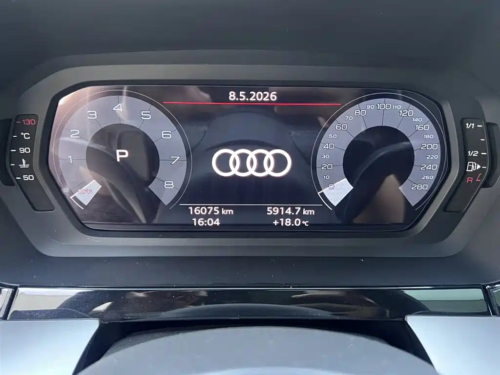 Audi A3 2023 — фото 30
