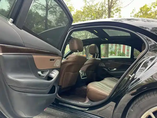 Mercedes-Benz S-Class 2019