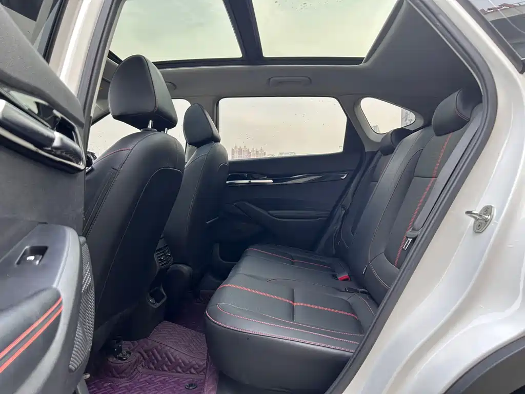 Kia KX3 2022 — фото 7