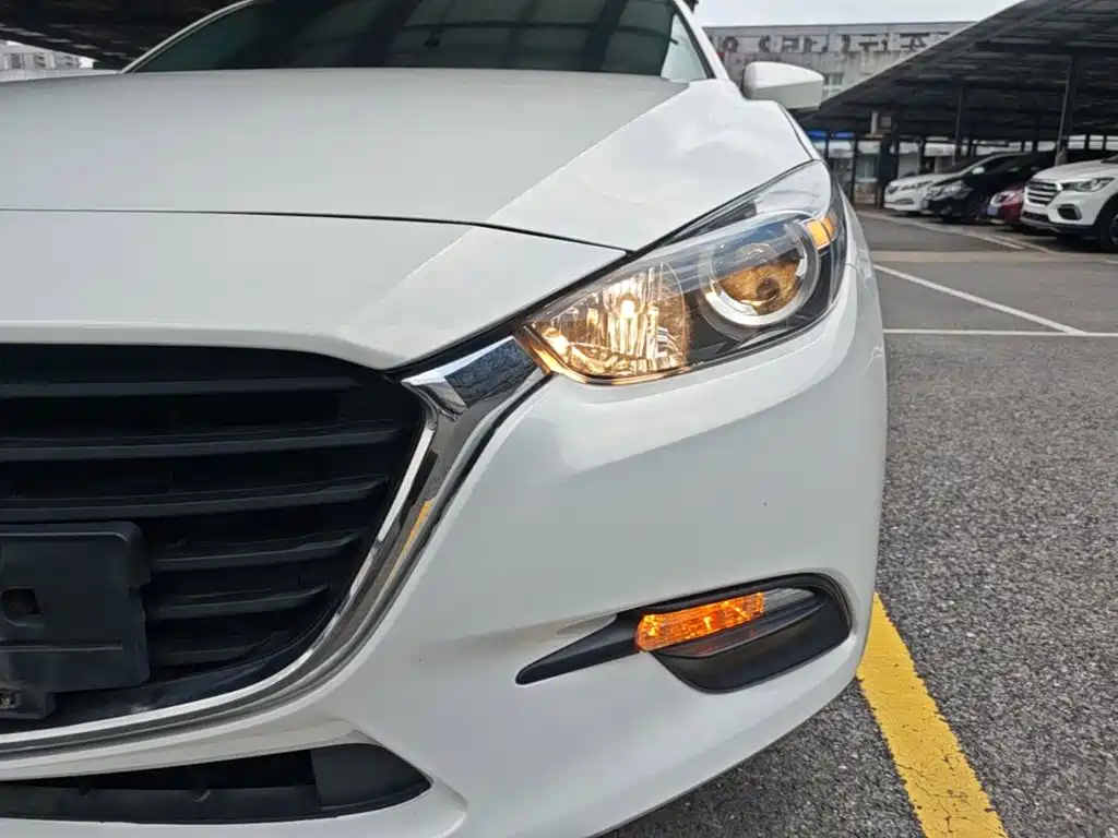 Mazda 3 Angkesela 2019 — фото 24