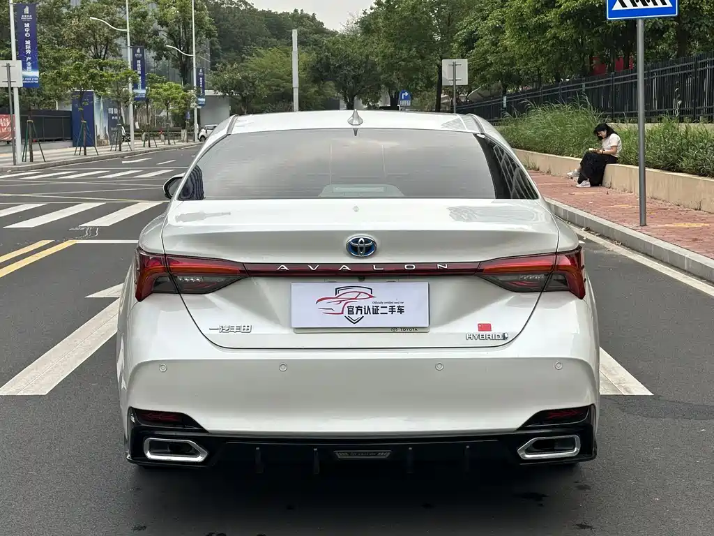 Toyota Avalon 2022 — фото 12