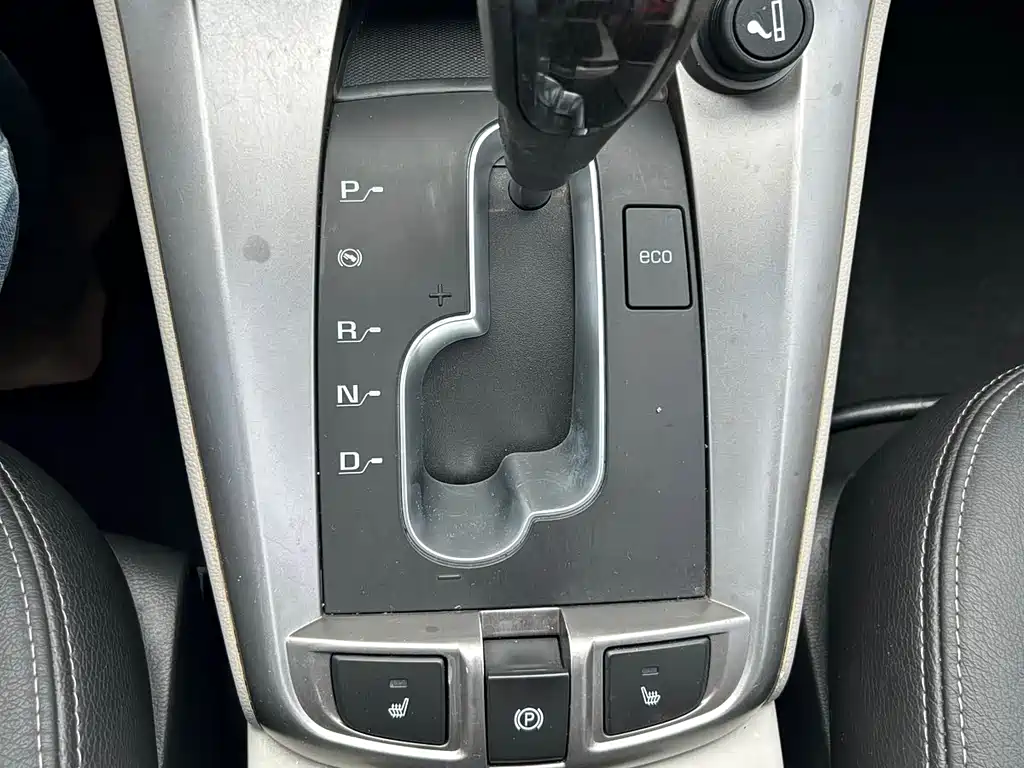 Chevrolet Captiva 2015 — фото 13