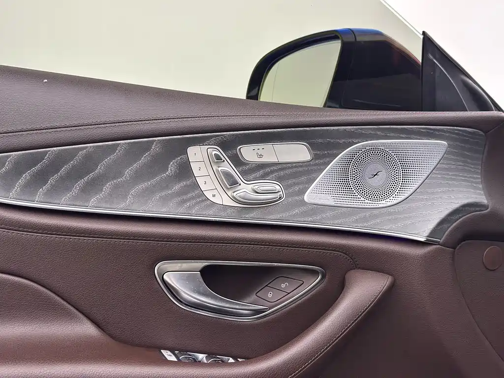 Mercedes-Benz CLS 2021 — фото 10