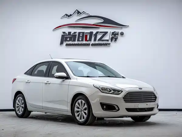 Ford Escort 2015
