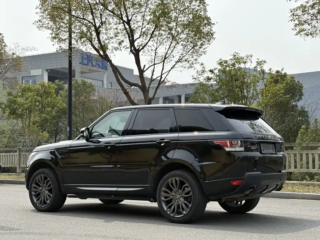Land Rover Sport 2018 — фото 8