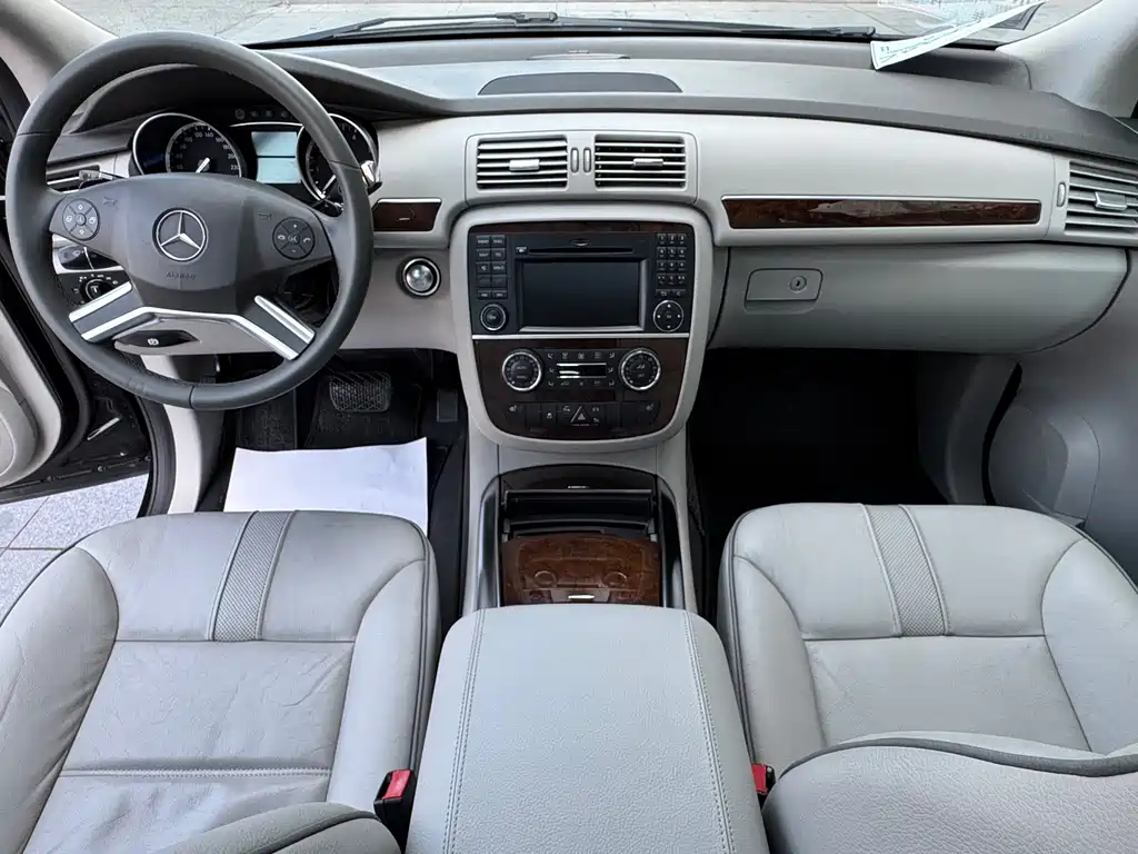 Mercedes-Benz R-Class 2012 — фото 16