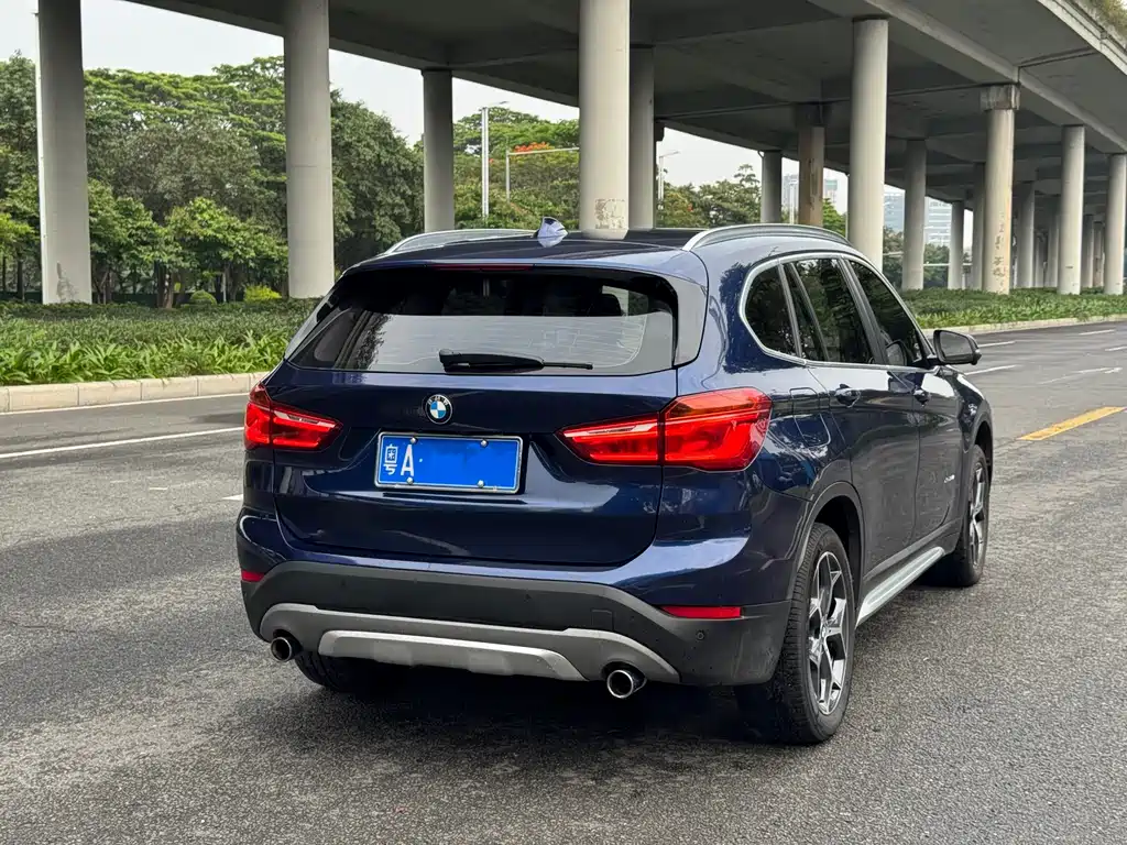 BMW X1 2018 — фото 3