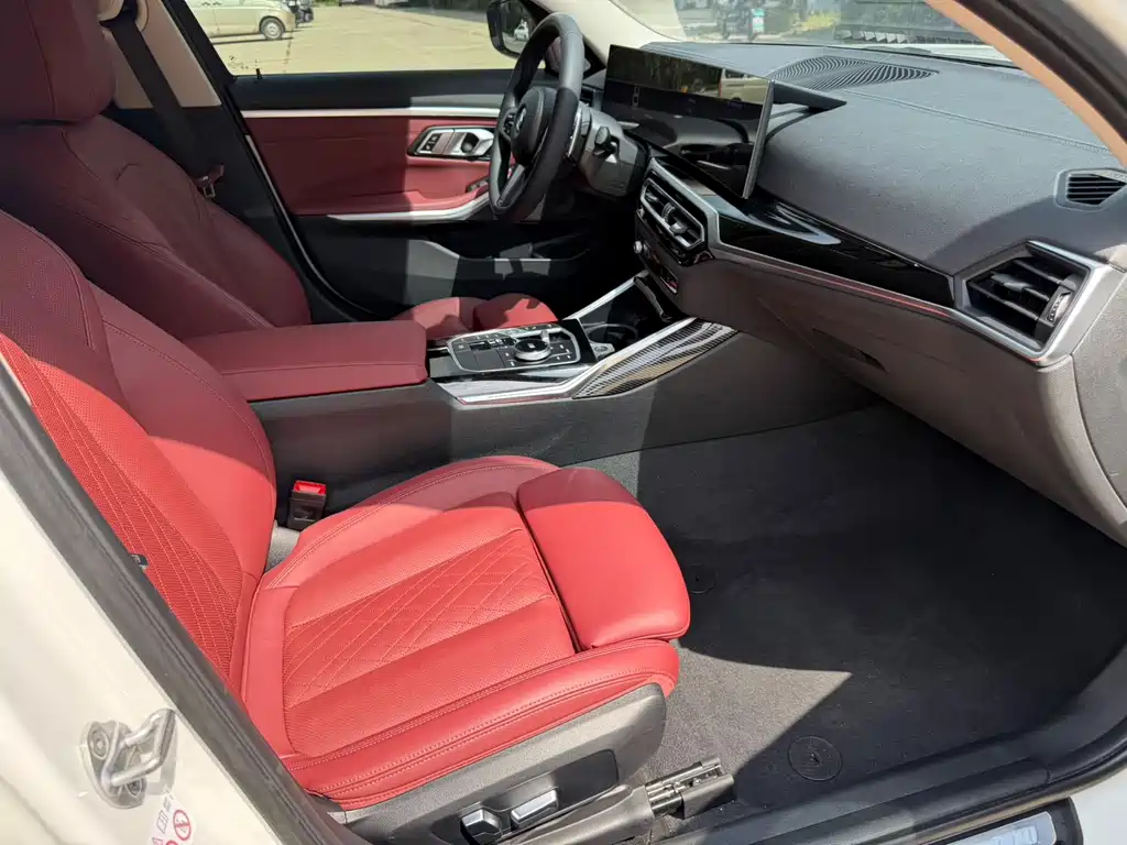 BMW 3 Series 2023 — фото 13