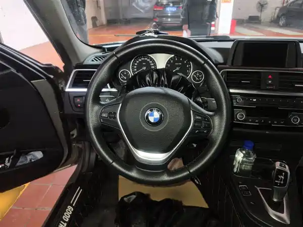 BMW 3 Series 2017