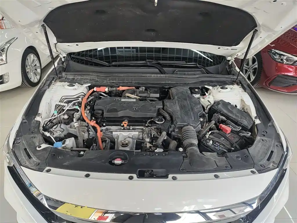 Honda Accord 2022 — фото 16