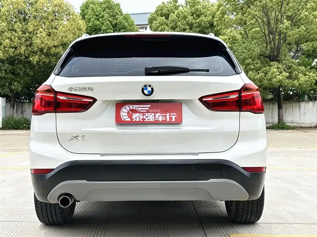 BMW X1 2019 — фото 5