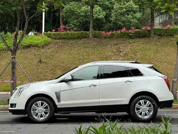 Cadillac SRX 2015