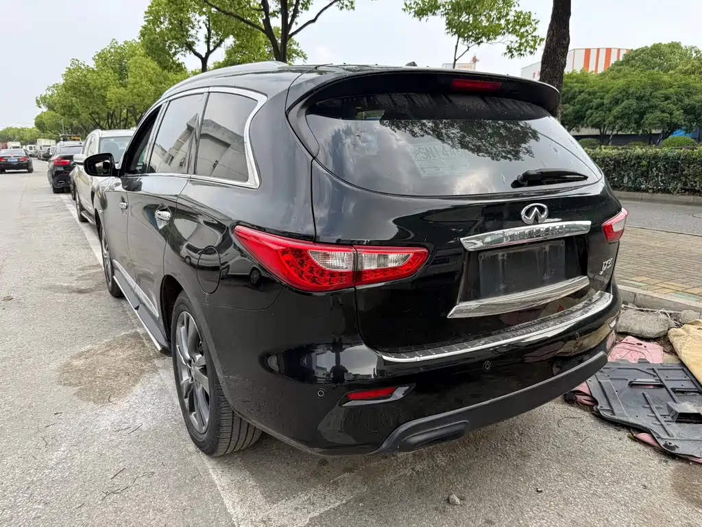 Infiniti JX 2015 — фото 4