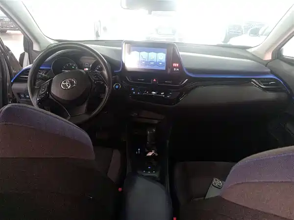 Toyota C-HR 2021