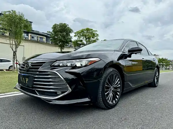Toyota Avalon 2019