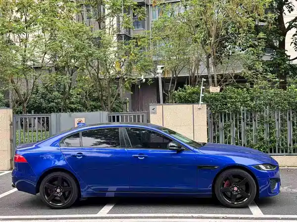 Jaguar XEL 2019