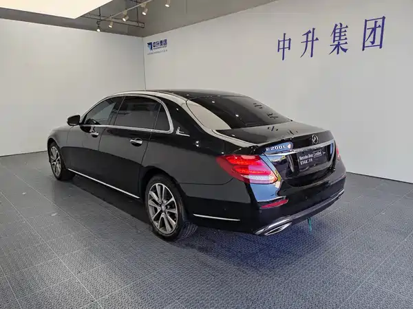 Mercedes-Benz E-Class 2018