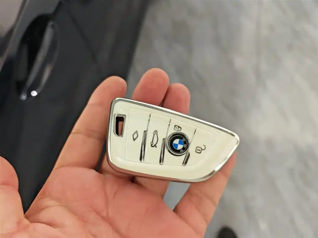 BMW i3 2024 — фото 9