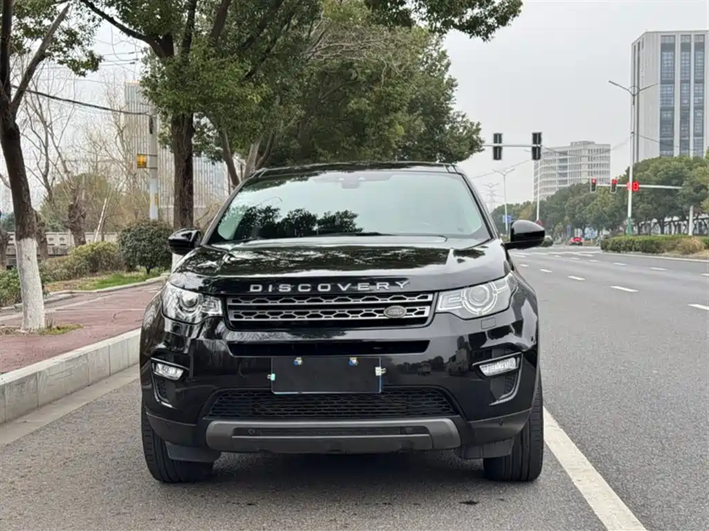 Land Rover Discovery Sport 2017 — фото 23