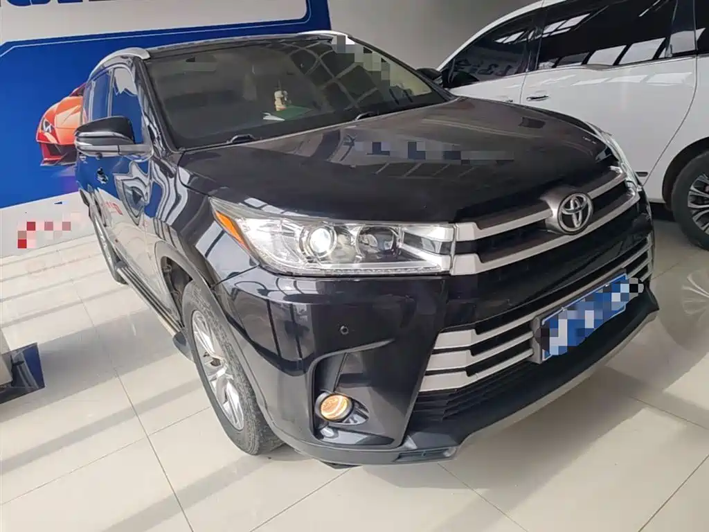 Toyota Highlander 2020 — фото 4