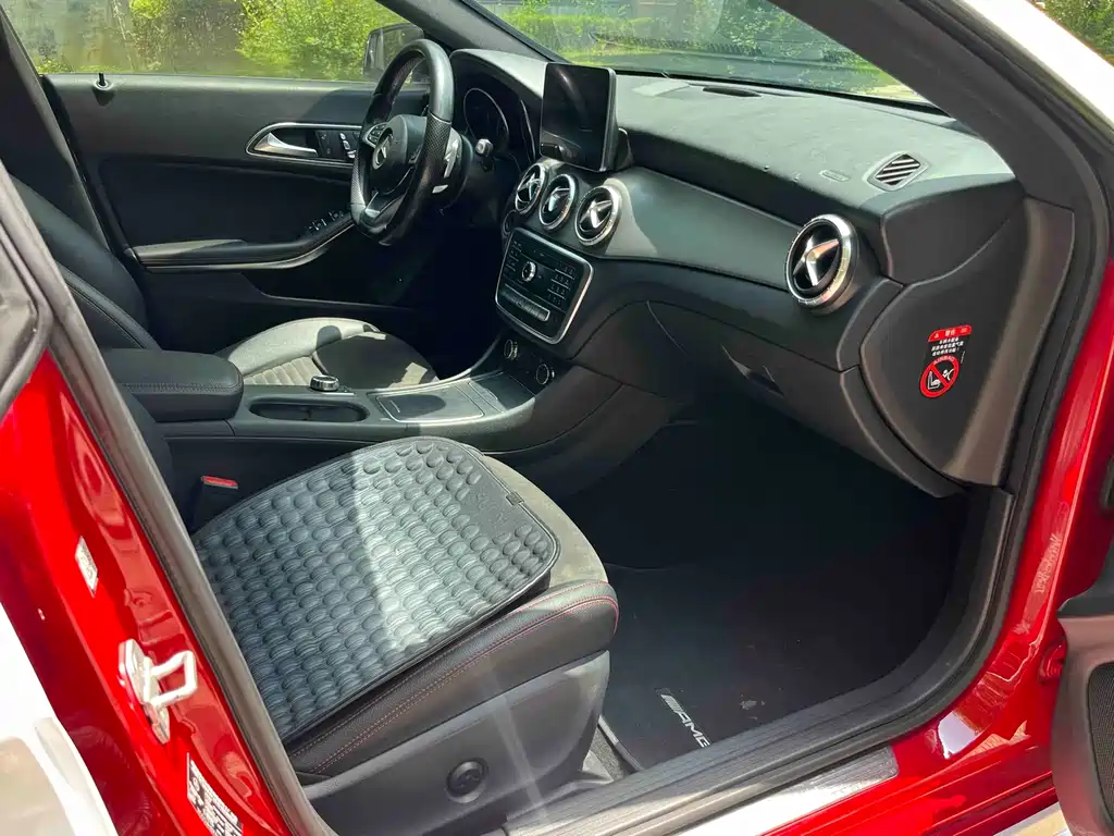 Mercedes-Benz CLA 2018 — фото 23