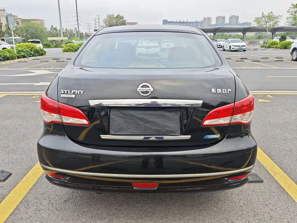 Nissan Sylphy 2018 — фото 6