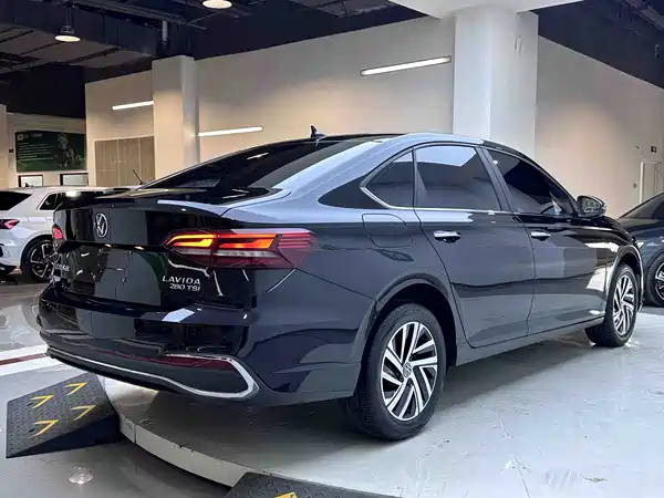 Volkswagen Lavida 2022
